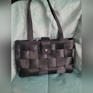 Mercedes Benz/ Harvey's Seatbelt bag